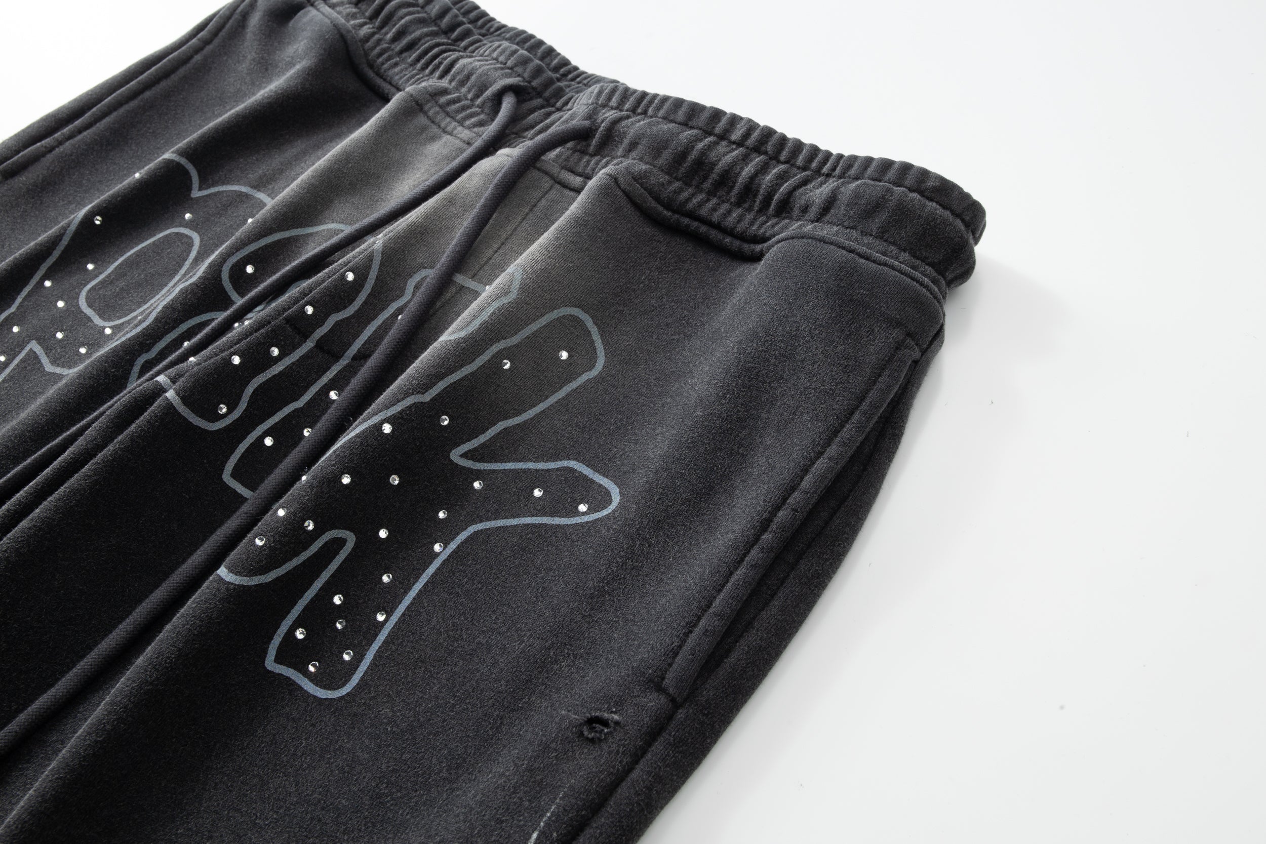 Grayskull- Throw Back- Wide Leg Jogger- Black