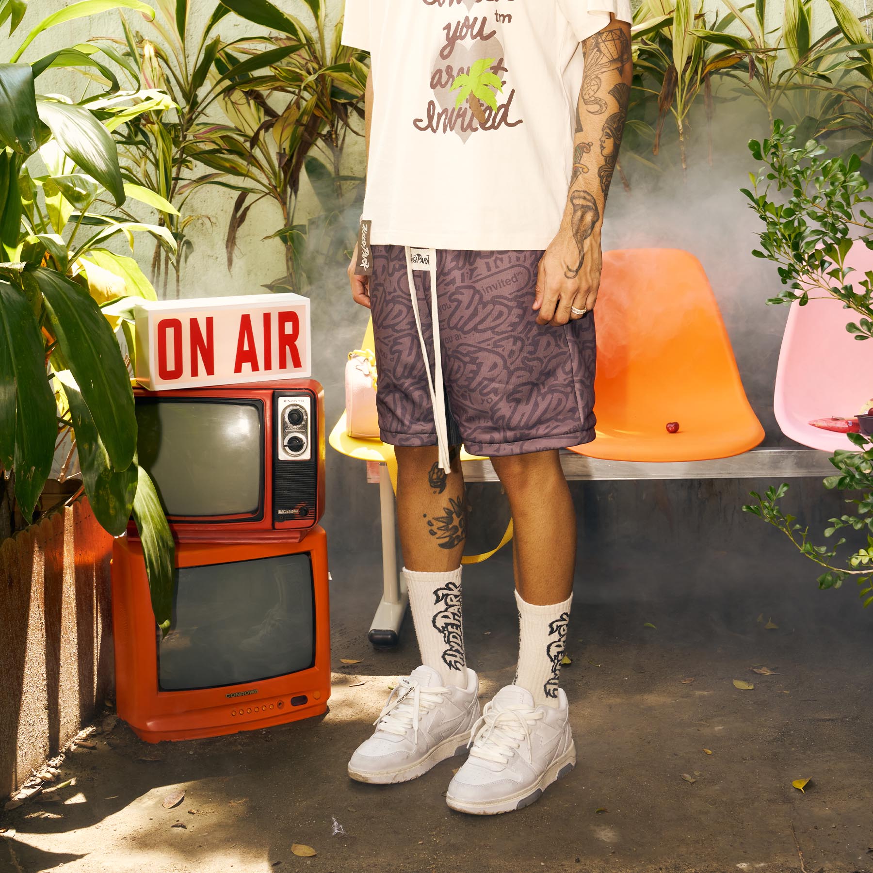 Mash Up The Weekend Shorts - Black Sand