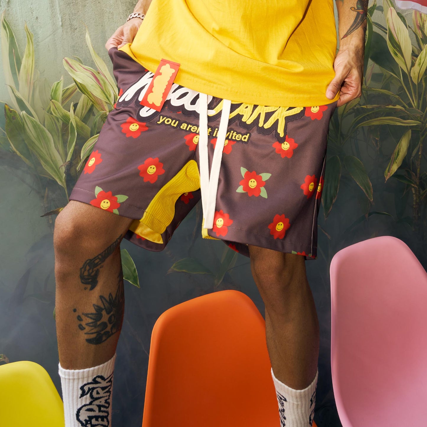 Mash Up The Weekend Shorts - Red Lemon