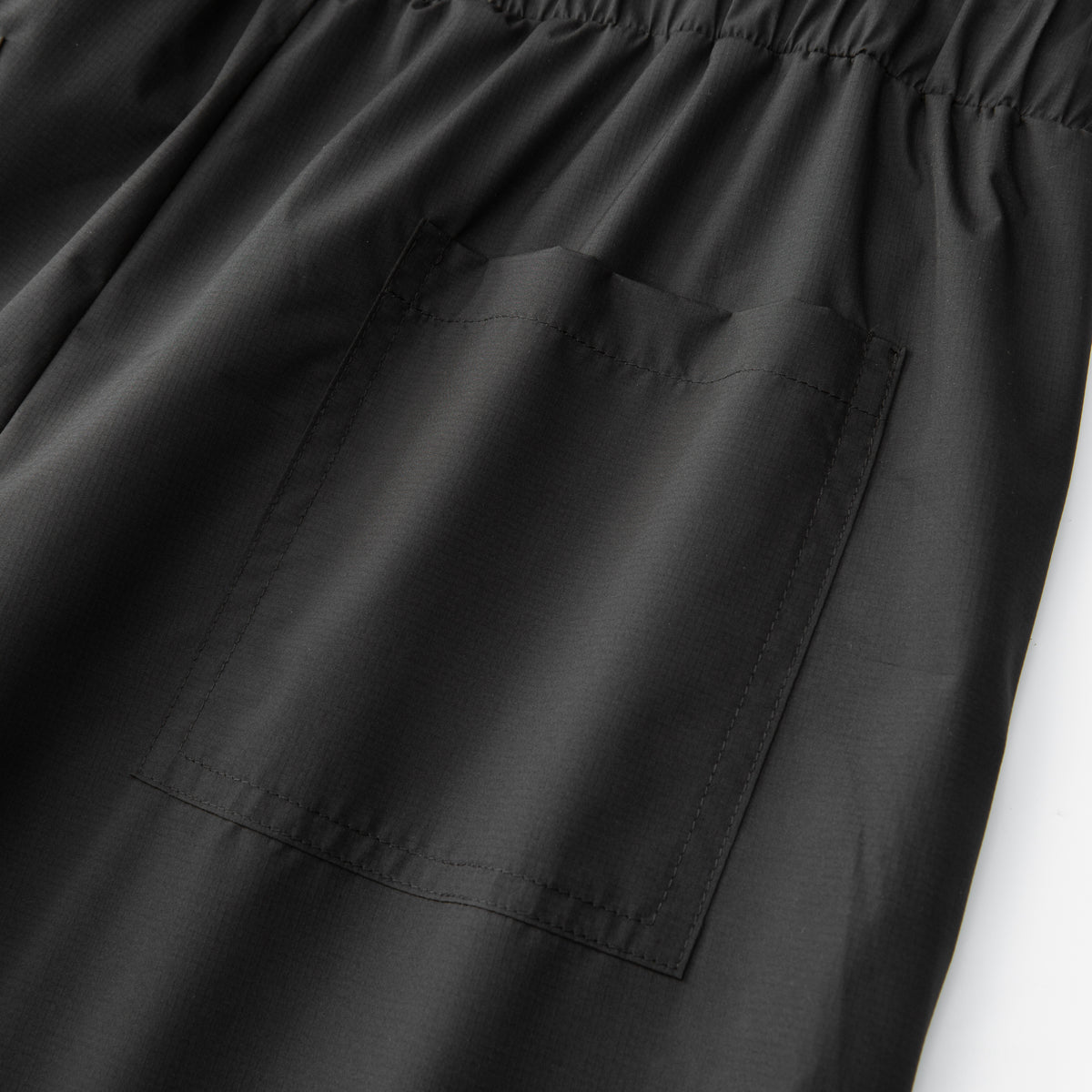 Nocturnal eclipse track Jogger - Black